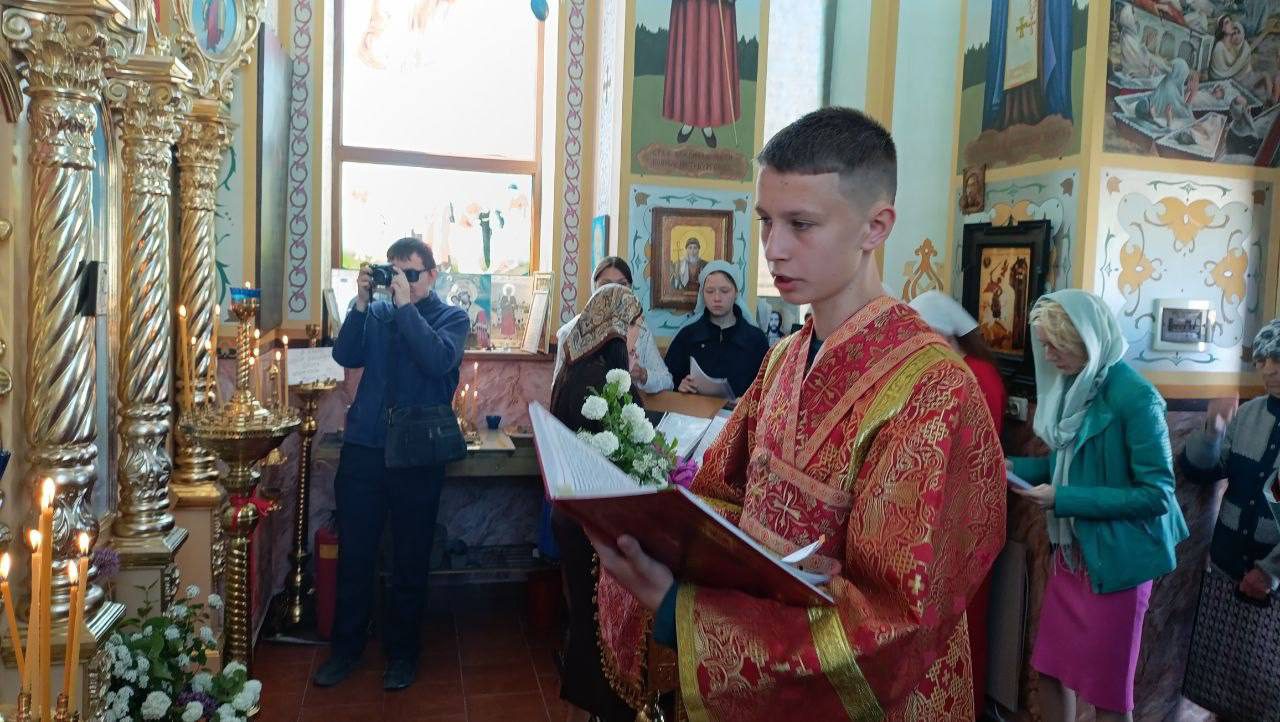 Литургия в селе Межводное