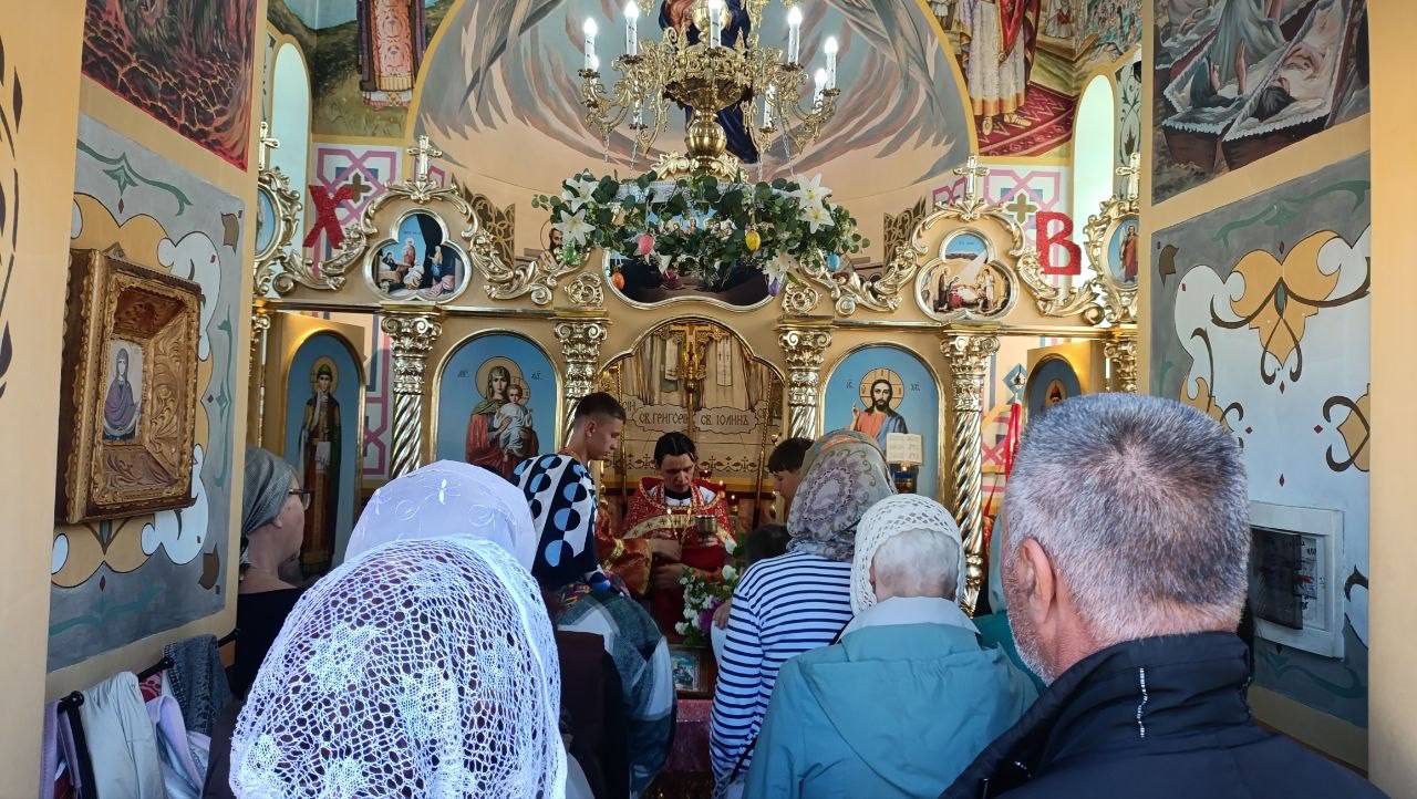 Литургия в селе Межводное