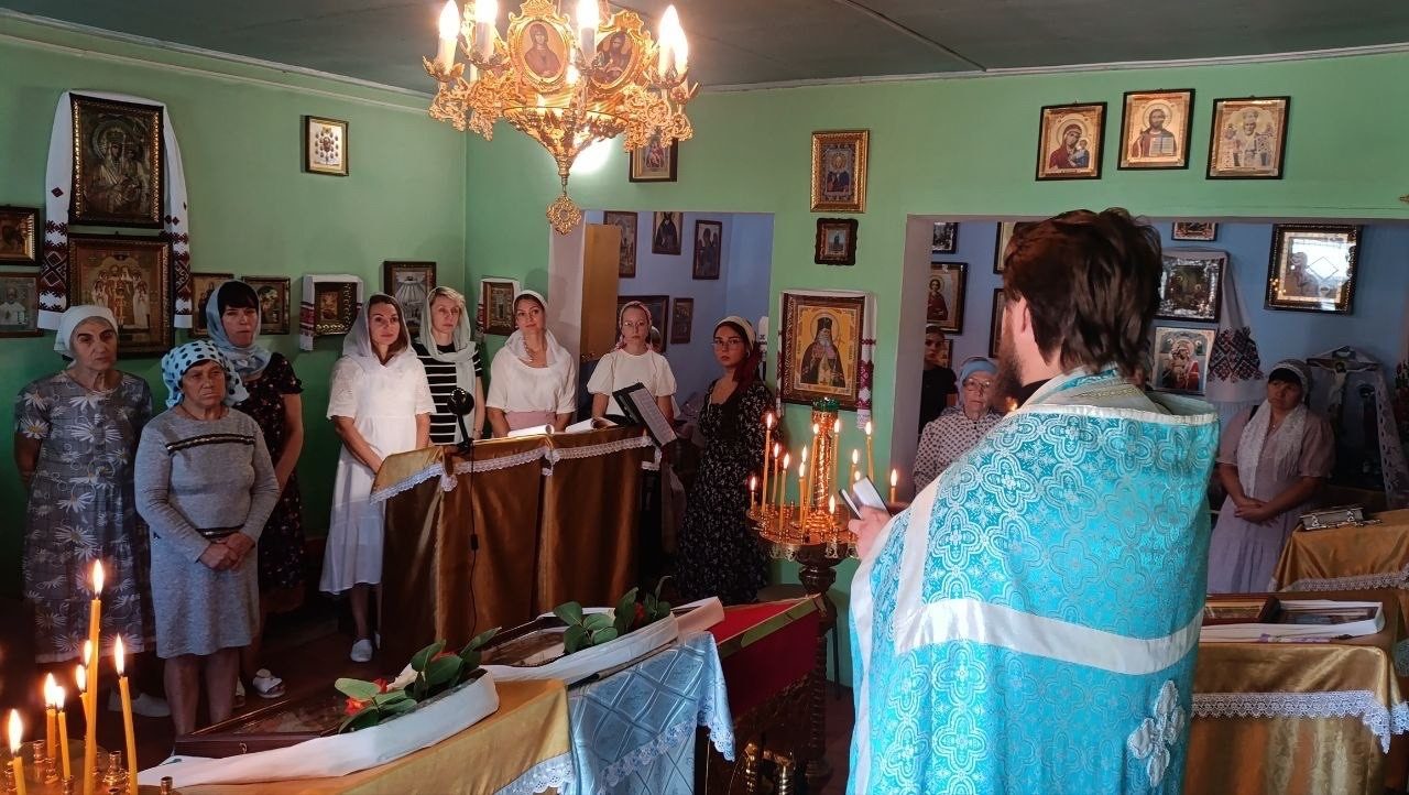Литургия с пояснениями для прихожан храма святой блаженной Ксении Петербургской